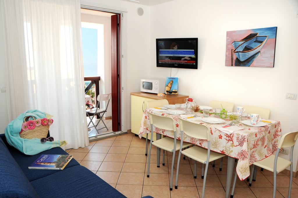 Residence Corallo Caorle Buitenkant foto
