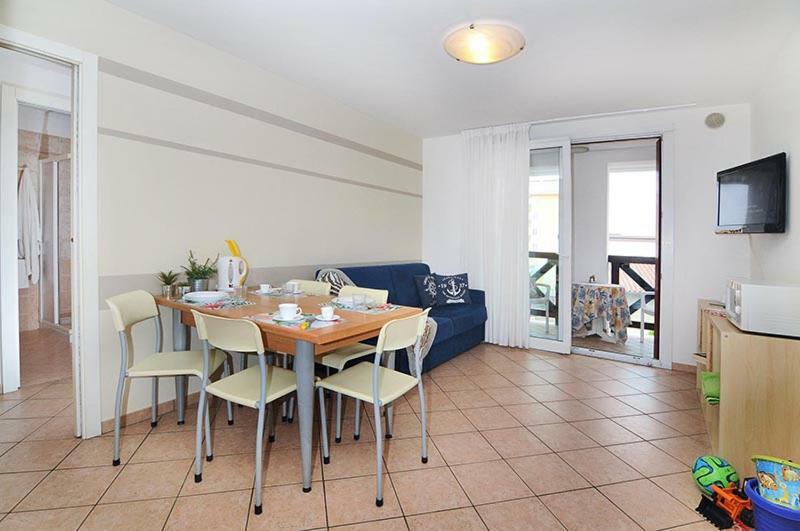 Residence Corallo Caorle Buitenkant foto