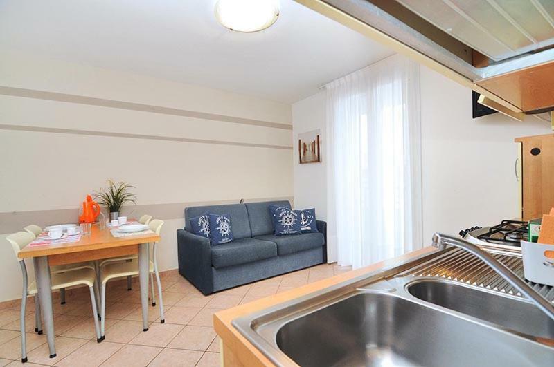 Residence Corallo Caorle Buitenkant foto